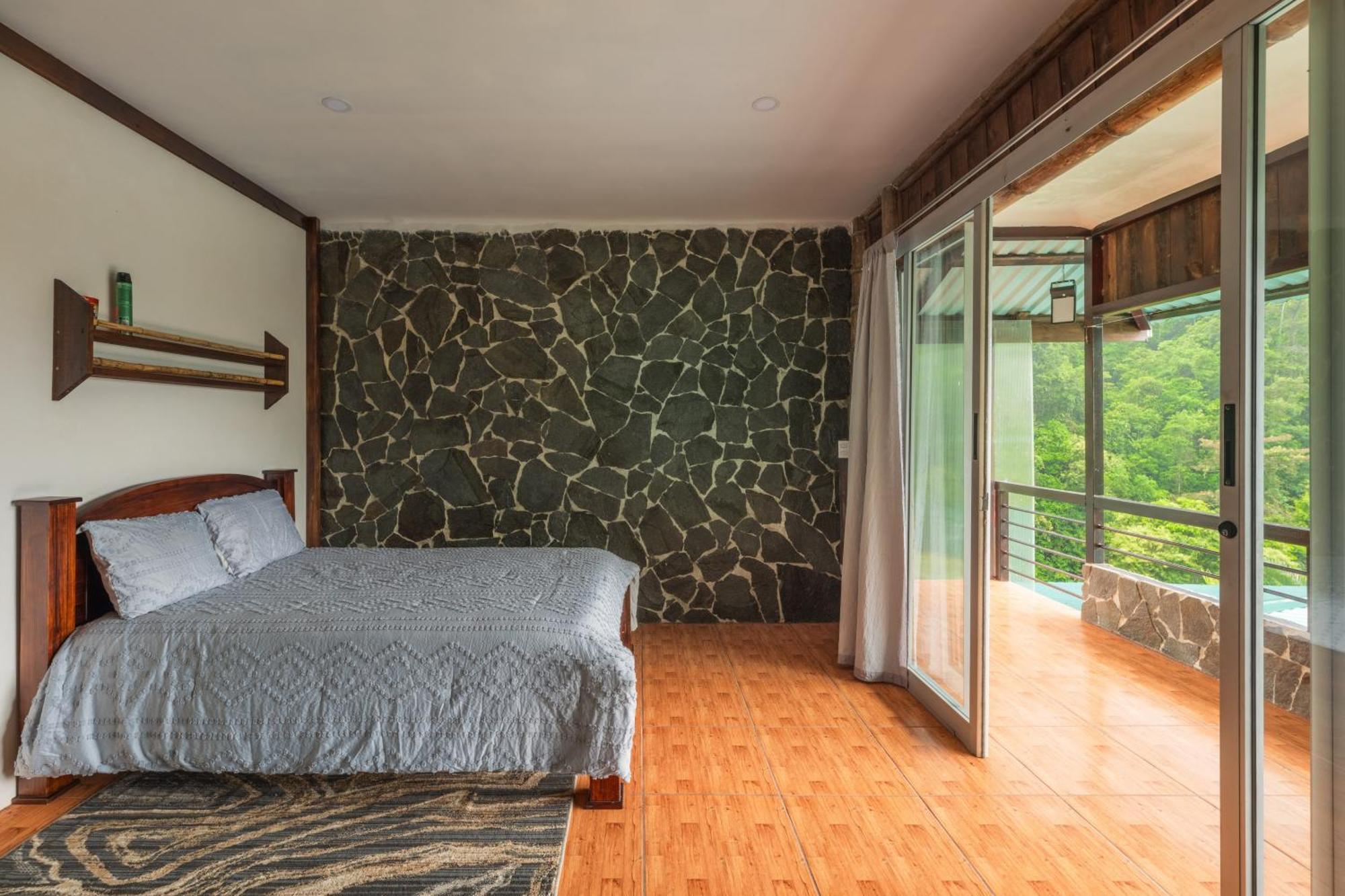 Hotel Rivel - Restaurant & Nature Retreat Turrialba Kültér fotó