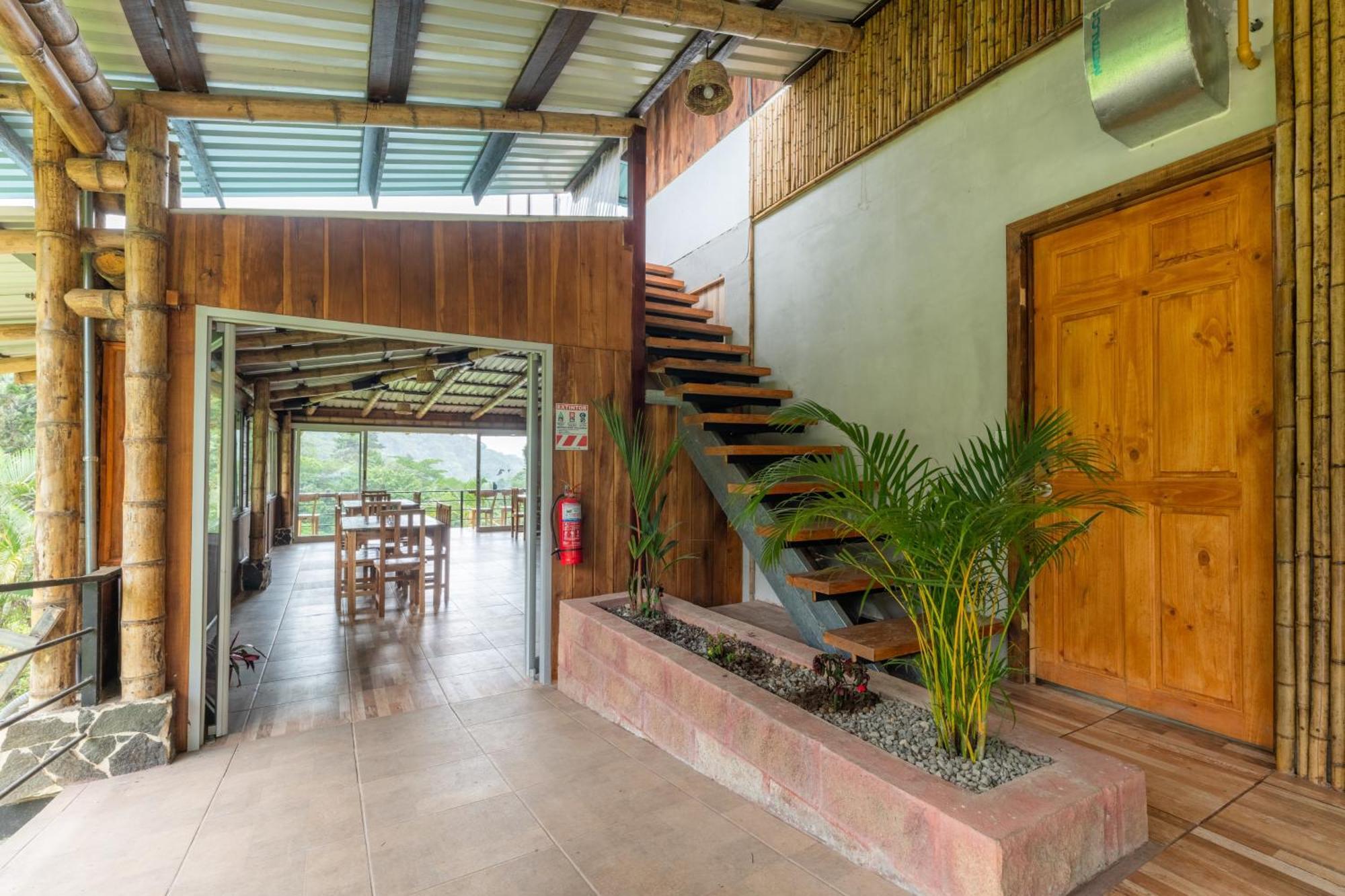 Hotel Rivel - Restaurant & Nature Retreat Turrialba Kültér fotó
