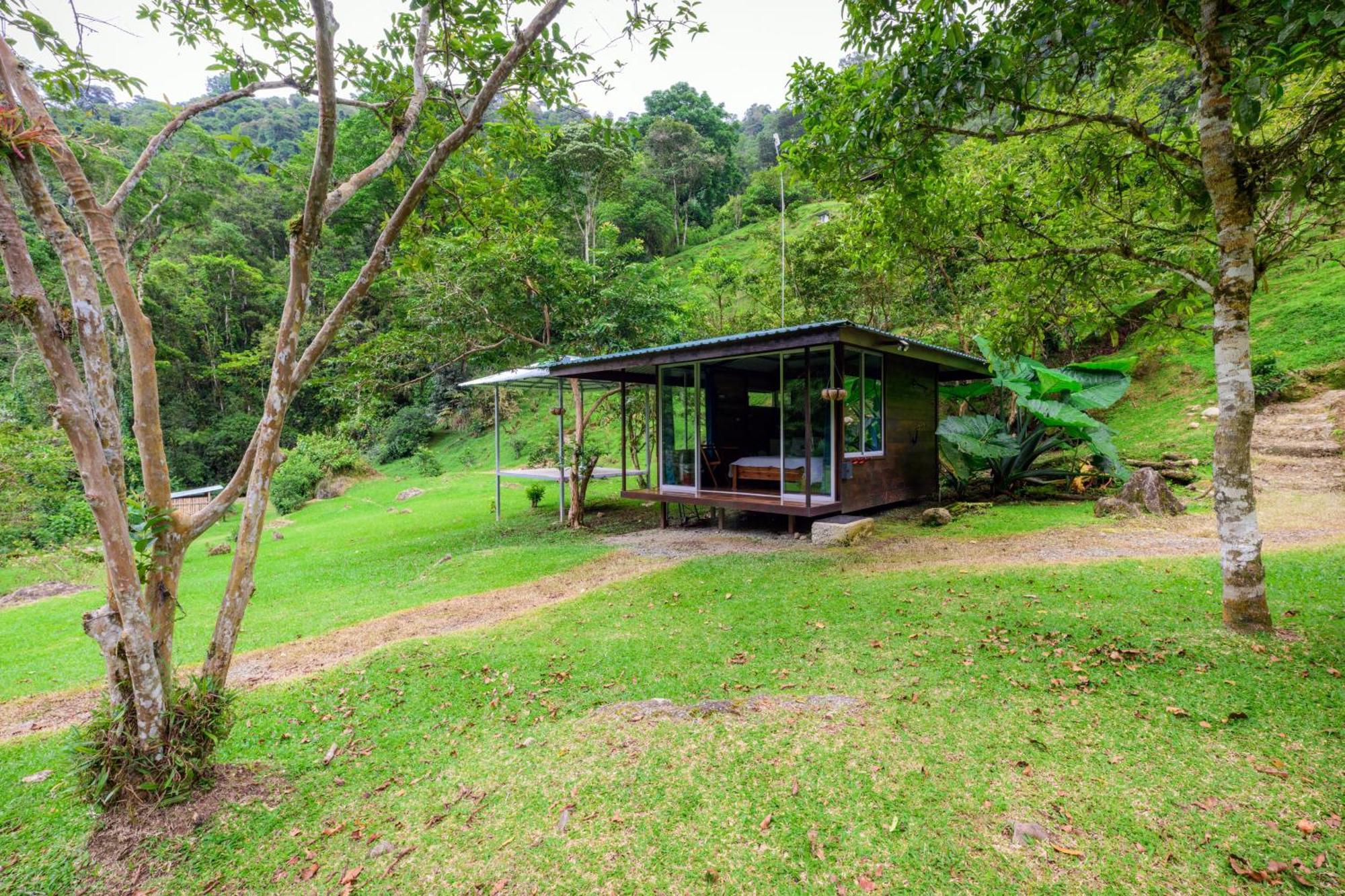 Hotel Rivel - Restaurant & Nature Retreat Turrialba Kültér fotó